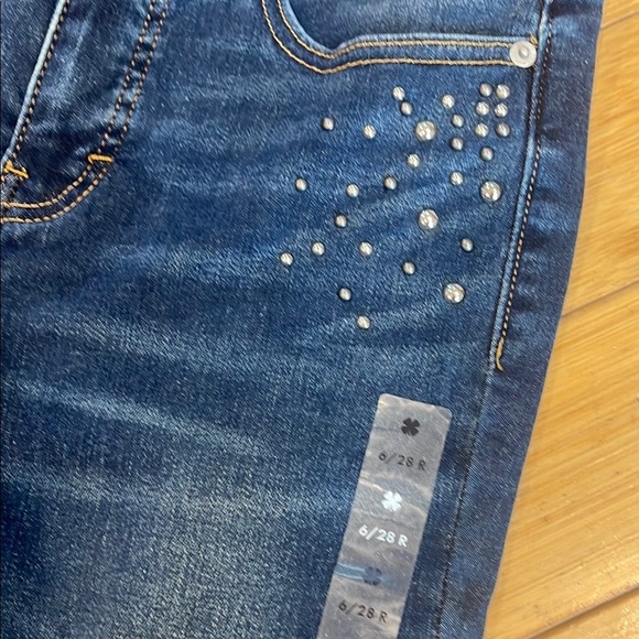 NWT Lucky Brand Bridgette High Rise Skinny Jeans 6/28 R with Studded Details - Picture 3 of 13
